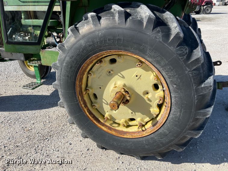 image for item ID9566 1974 John Deere 4230  tractor