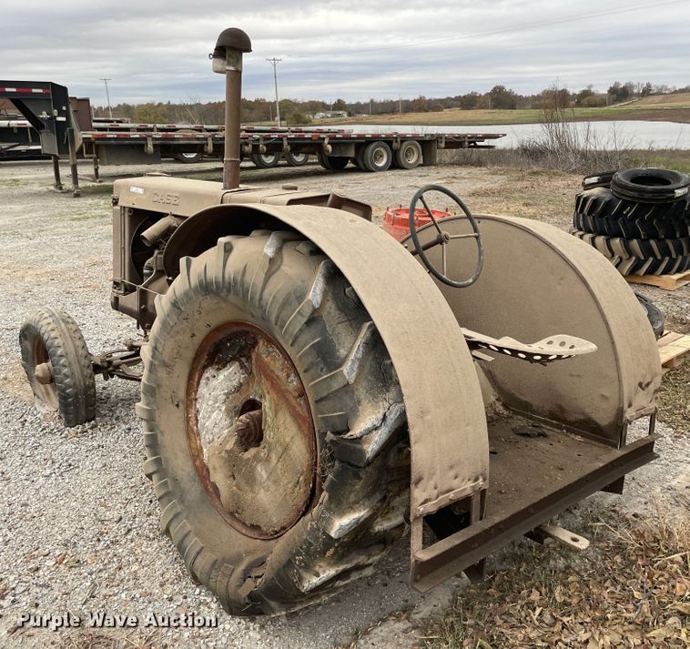 image for item ID9587 Case L  tractor
