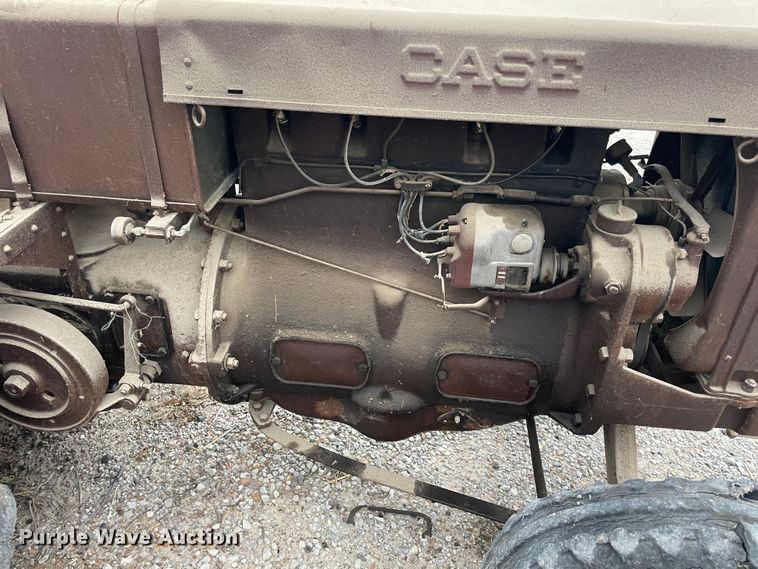 image for item ID9587 Case L  tractor