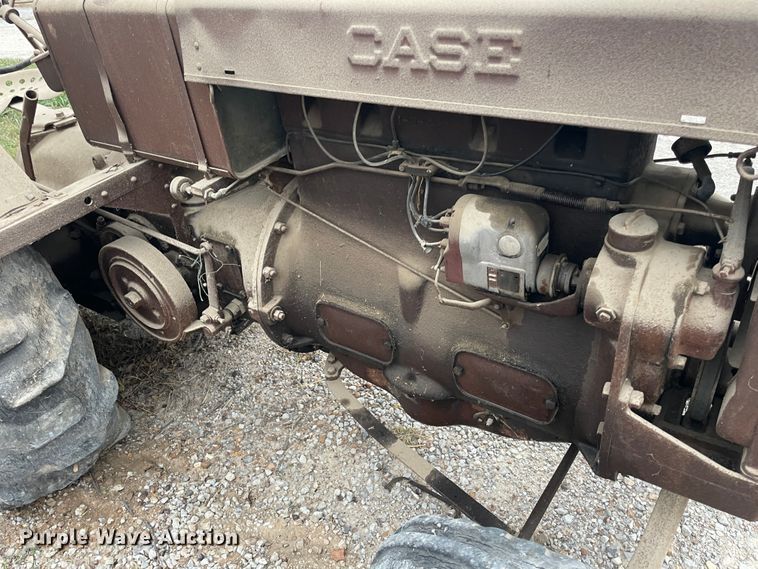 image for item ID9587 Case L  tractor