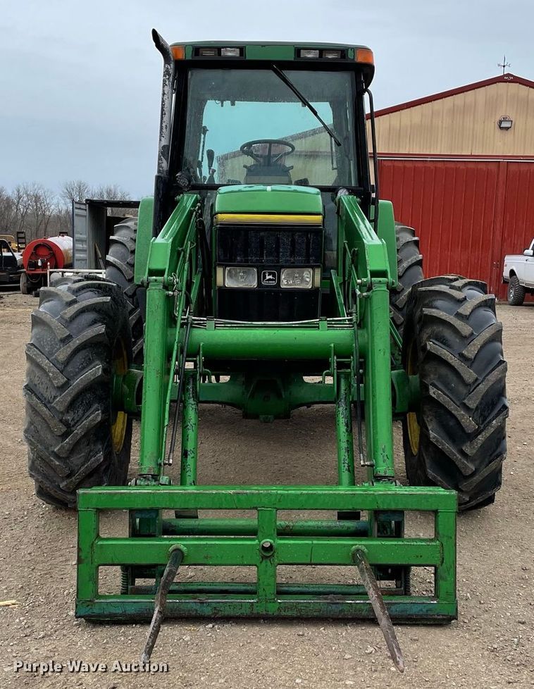 image for item IF9267 John Deere 7400  tractor