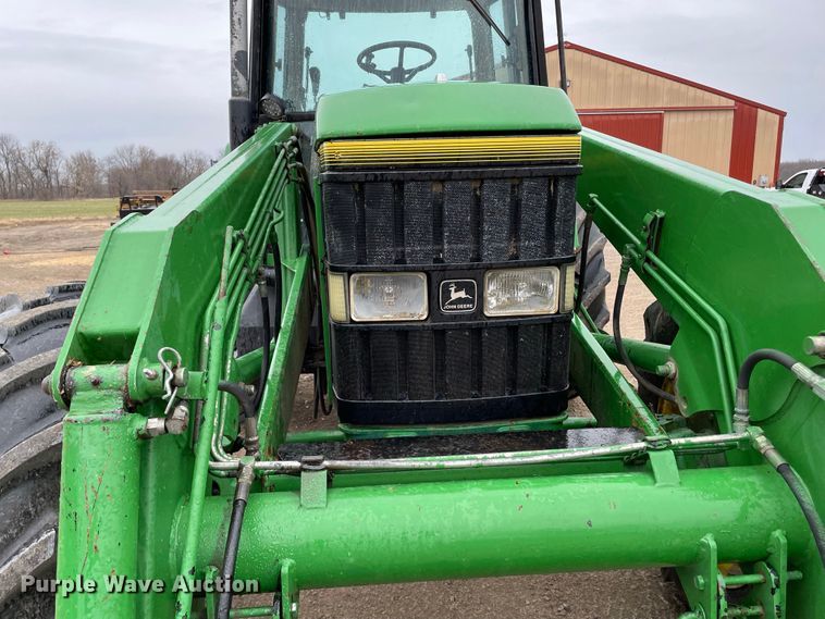 image for item IF9267 John Deere 7400  tractor