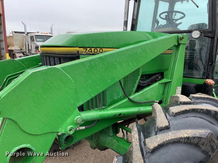 image for item IF9267 John Deere 7400  tractor