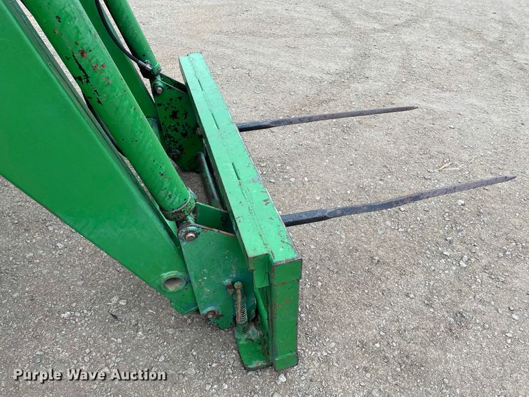 image for item IF9267 John Deere 7400  tractor