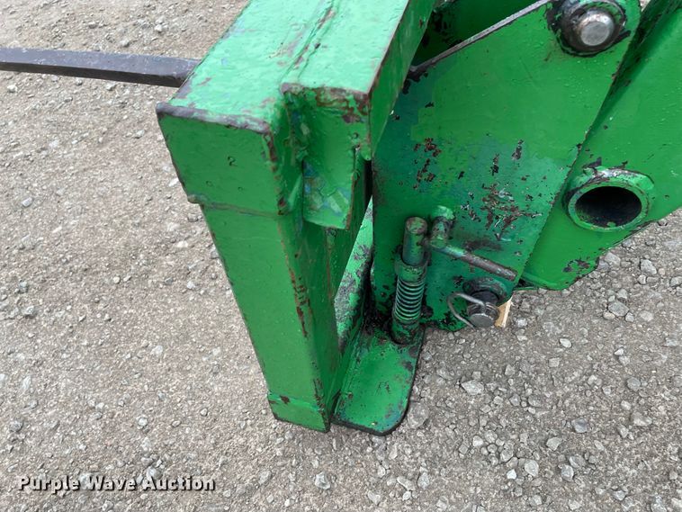 image for item IF9267 John Deere 7400  tractor