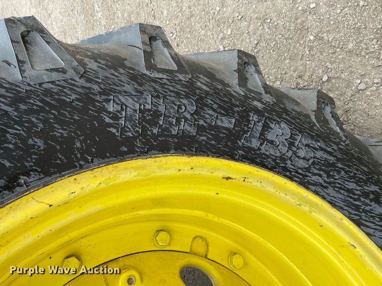 image for item IF9267 John Deere 7400  tractor