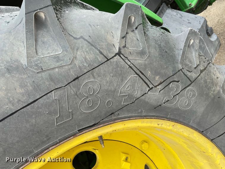 image for item IF9267 John Deere 7400  tractor