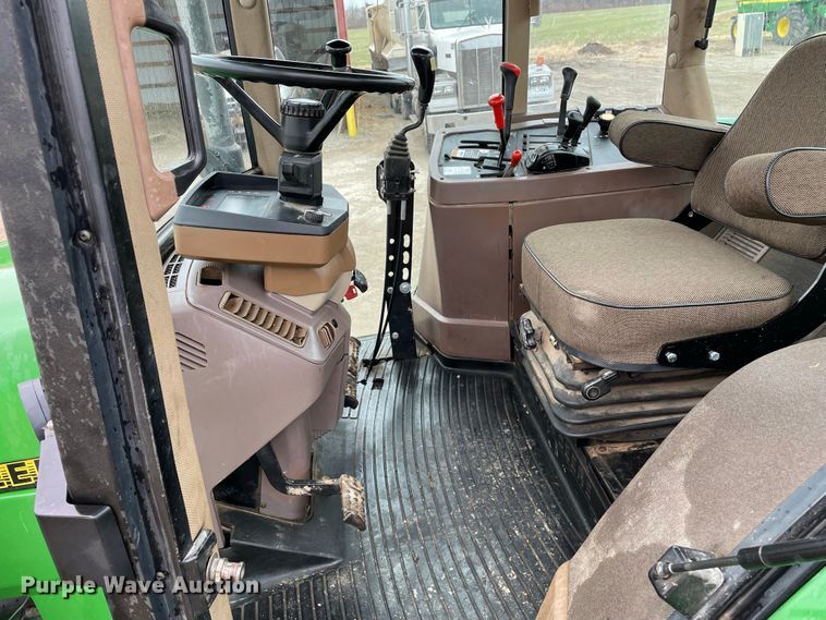 image for item IF9267 John Deere 7400  tractor