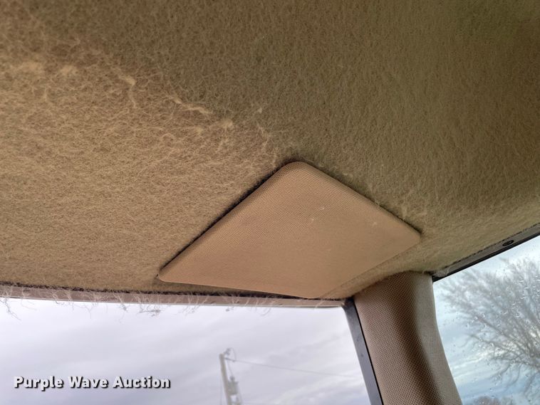 image for item IF9267 John Deere 7400  tractor