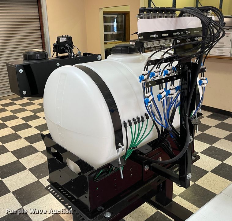 image for item IJ9519 AgXcel  liquid fertilizer injection system