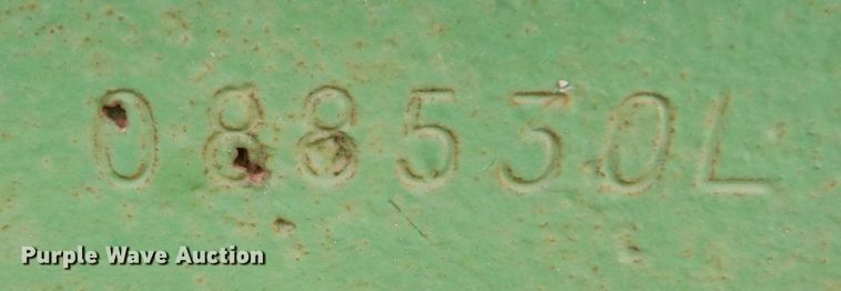 image for item IV9660 John Deere 2030  tractor