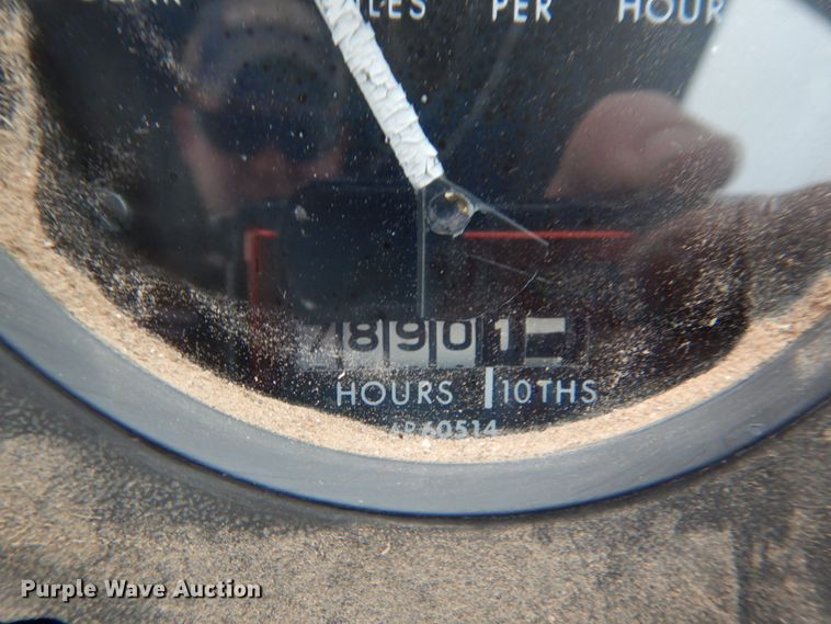 image for item IV9662 1977 John Deere 4630  HFWD tractor