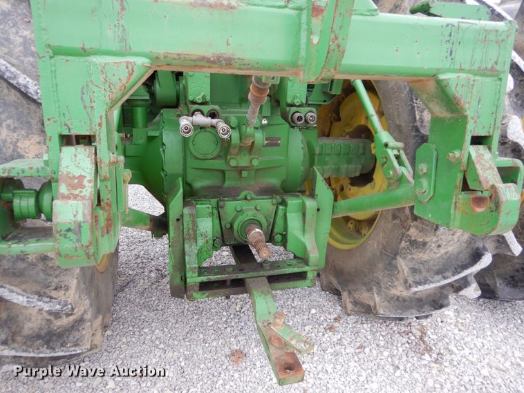 image for item IV9662 1977 John Deere 4630  HFWD tractor