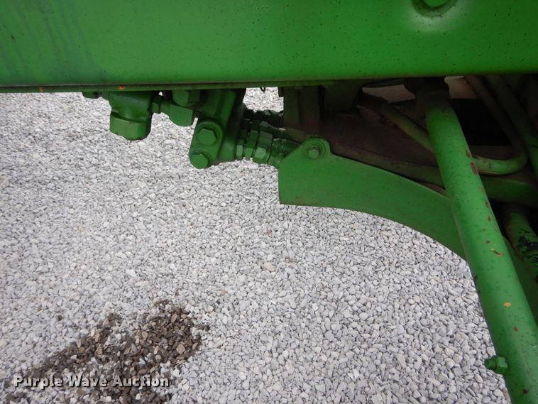 image for item IV9662 1977 John Deere 4630  HFWD tractor