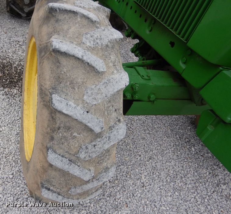 image for item IV9662 1977 John Deere 4630  HFWD tractor