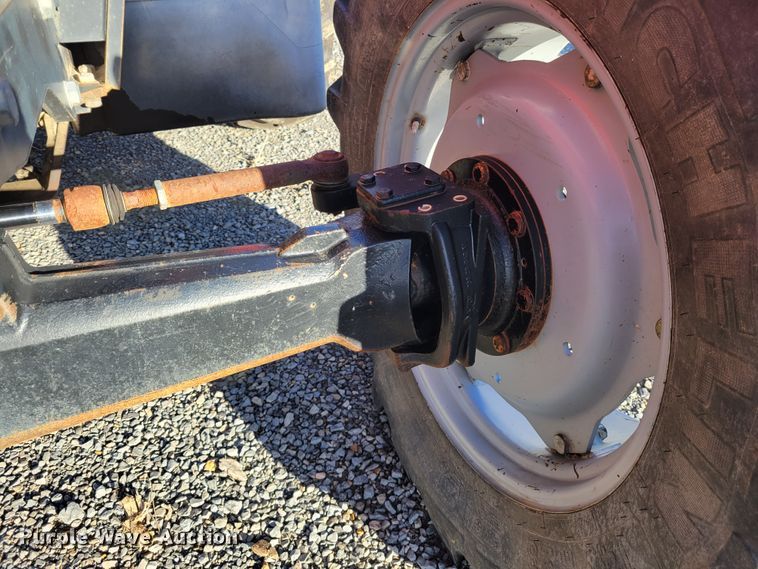 image for item IV9663 2008 Massey Ferguson 5480  MFWD tractor