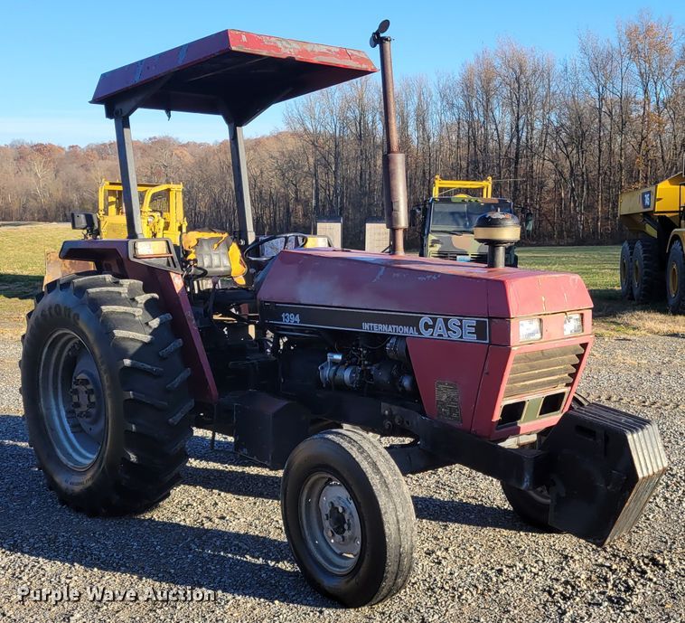 image for item IV9664 1987 Case IH 1394  tractor