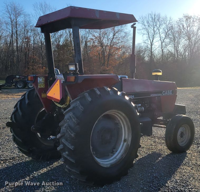 image for item IV9664 1987 Case IH 1394  tractor
