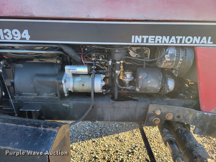 image for item IV9664 1987 Case IH 1394  tractor