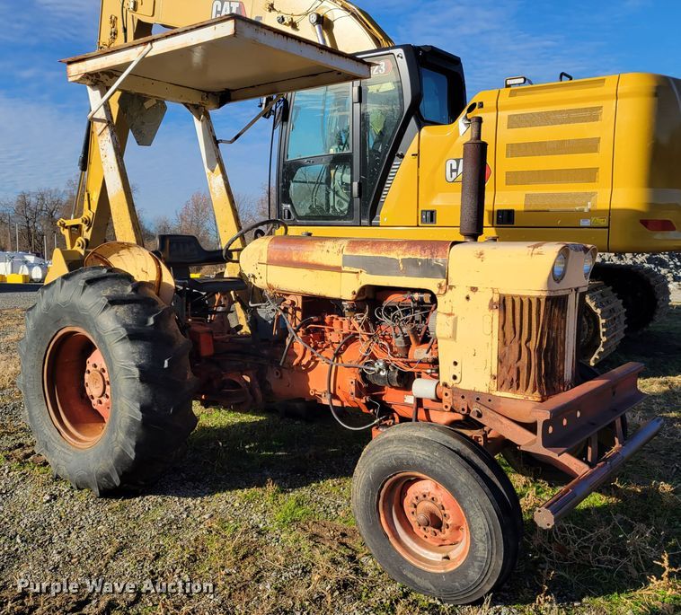 image for item IV9667 Case 570  tractor