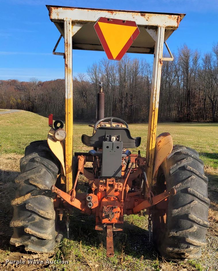 image for item IV9667 Case 570  tractor