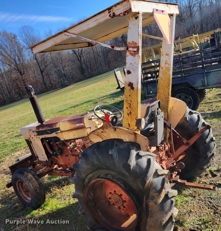 image for item IV9667 Case 570  tractor