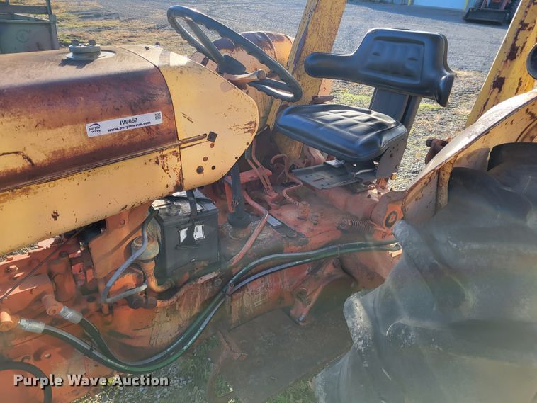 image for item IV9667 Case 570  tractor
