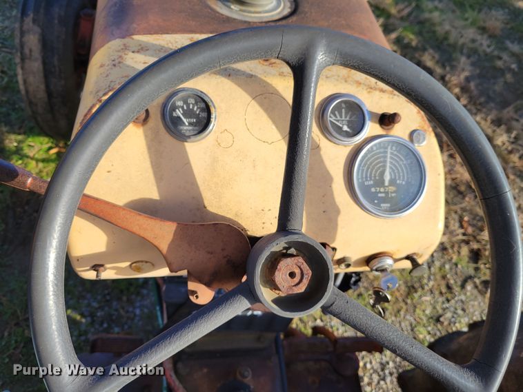 image for item IV9667 Case 570  tractor