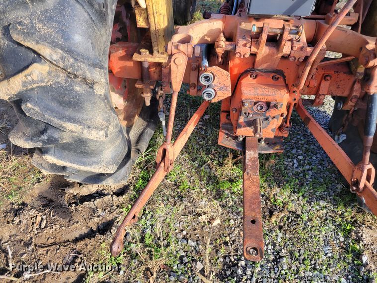 image for item IV9667 Case 570  tractor