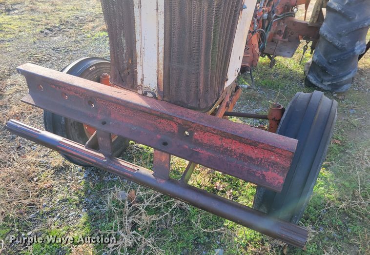 image for item IV9667 Case 570  tractor