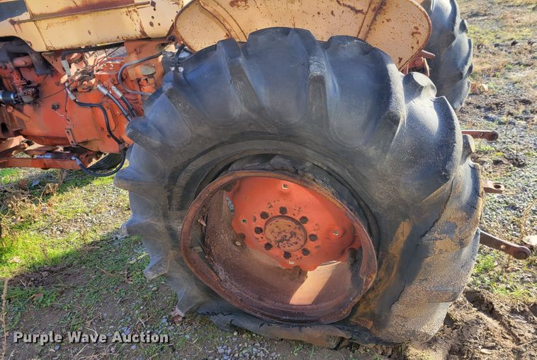 image for item IV9667 Case 570  tractor