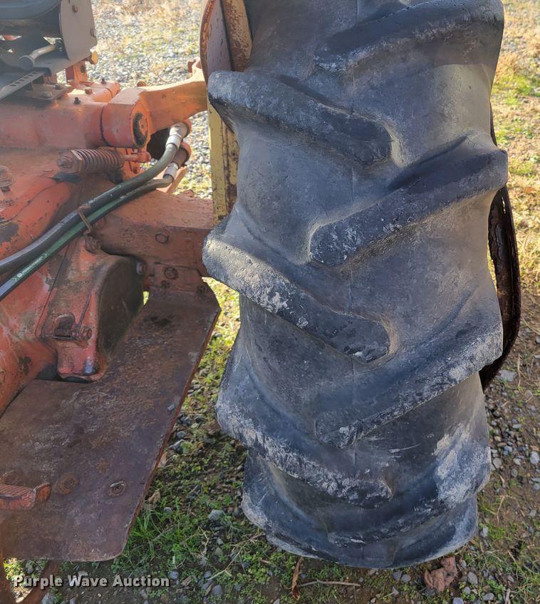 image for item IV9667 Case 570  tractor