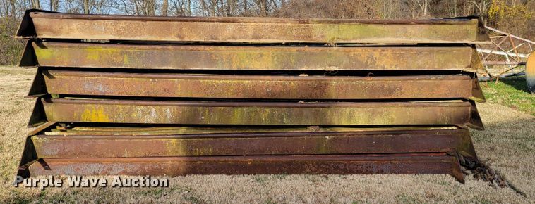 image for item IV9668 (12) cattle guards