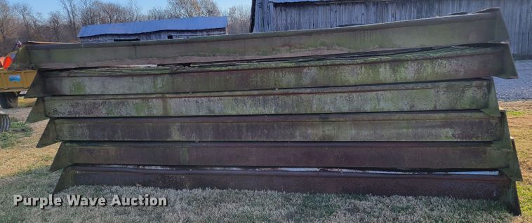 image for item IV9668 (12) cattle guards