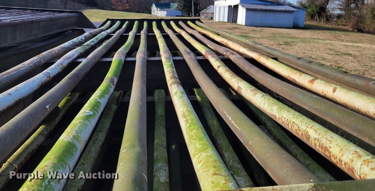 image for item IV9668 (12) cattle guards