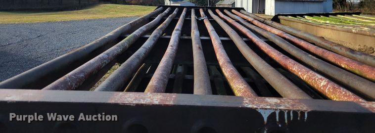 image for item IV9668 (12) cattle guards