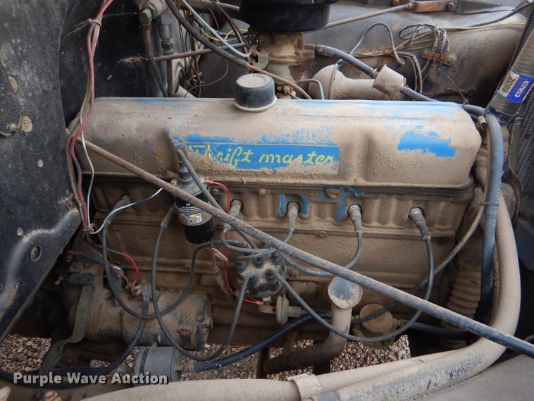 image for item IV9853 1949 Chevrolet 6400  dump flatbed truck