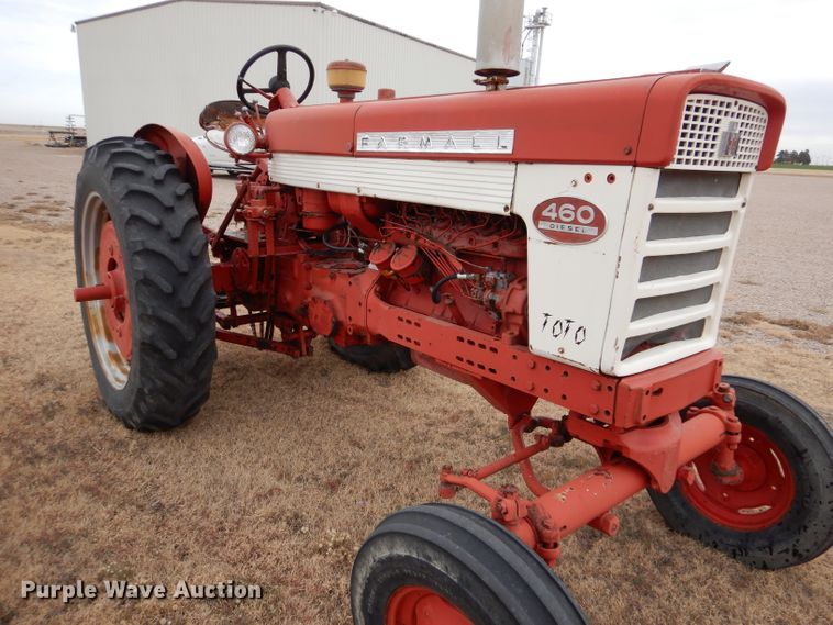 image for item IV9856 1960 Farmall 460  tractor