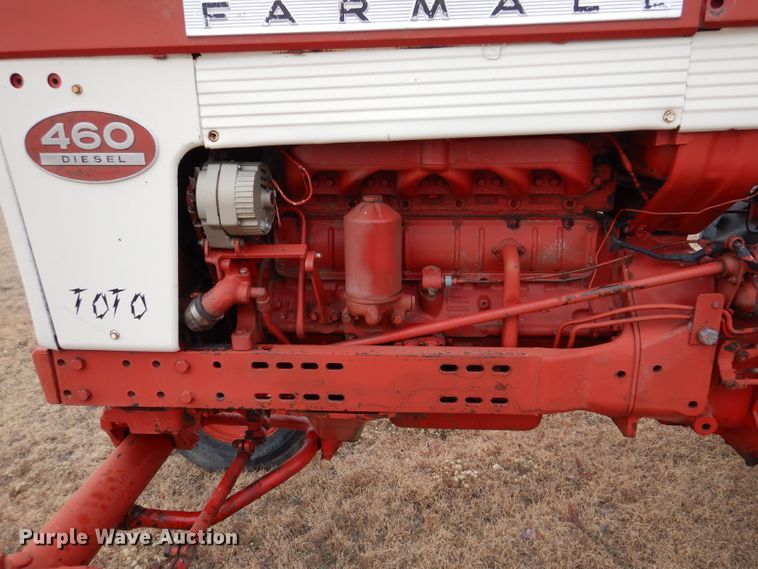 image for item IV9856 1960 Farmall 460  tractor
