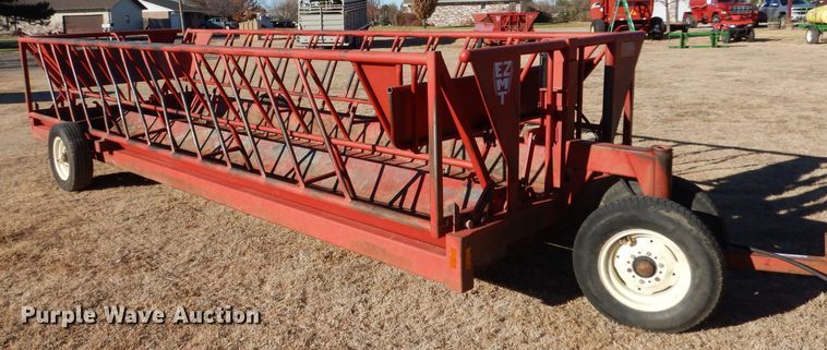 image for item IV9866 Titan West EZMT  hay bale feeder