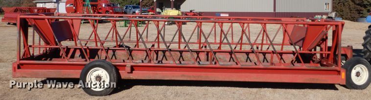 image for item IV9866 Titan West EZMT  hay bale feeder