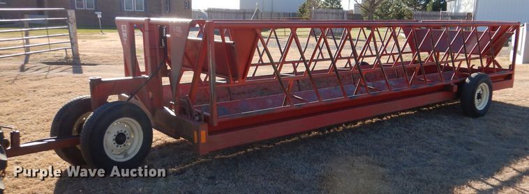 image for item IV9866 Titan West EZMT  hay bale feeder