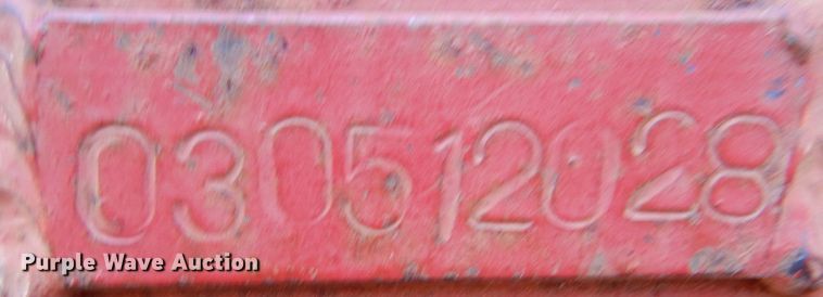 image for item IV9866 Titan West EZMT  hay bale feeder