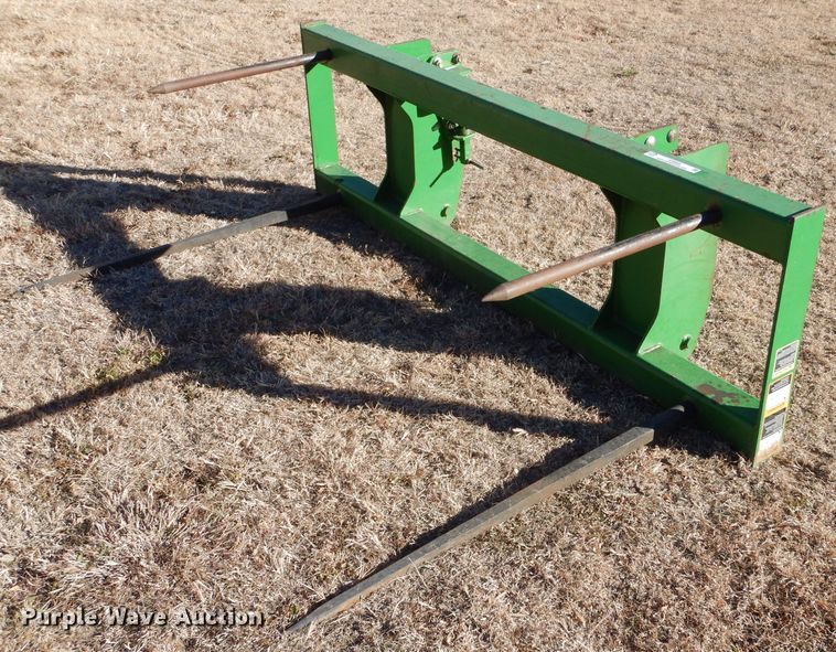 image for item IV9868 Frontier  bale spear