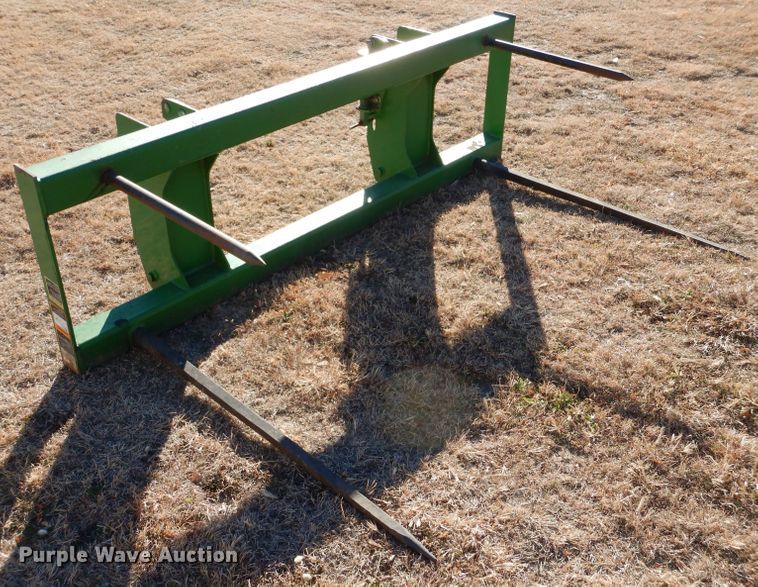 image for item IV9868 Frontier  bale spear