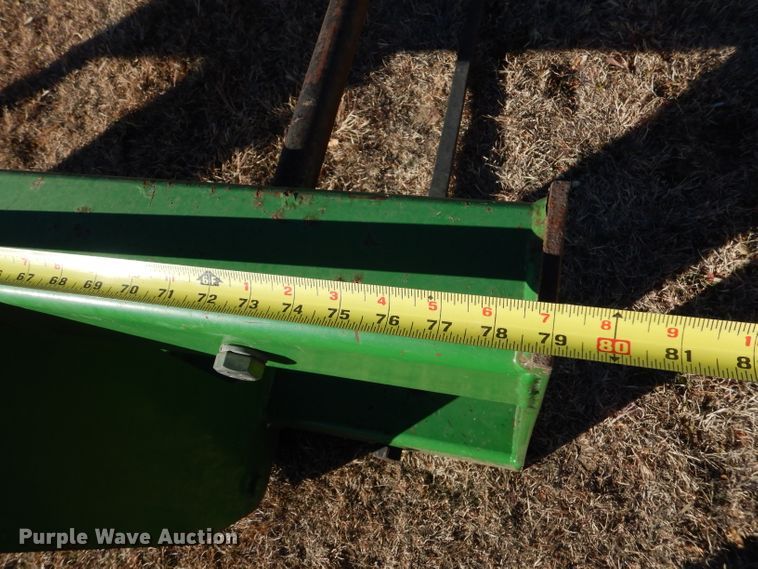 image for item IV9868 Frontier  bale spear