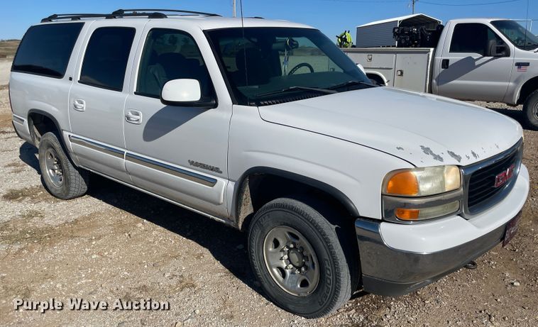 image for item IX9560 2000 GMC Yukon XL 2500  SUV