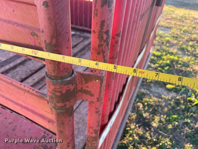 image for item IX9563 1995 Gooseneck A6A1  livestock trailer