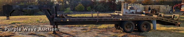 image for item IX9564 1982 Triangle K  equipment trailer