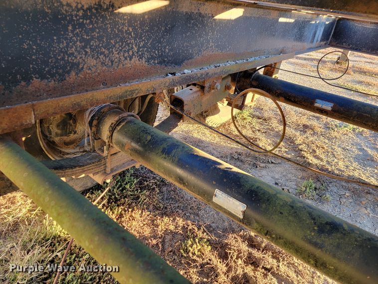 image for item IX9564 1982 Triangle K  equipment trailer